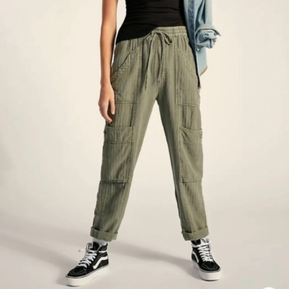 Feeling Good Linen Pants - Picture 1 of 2